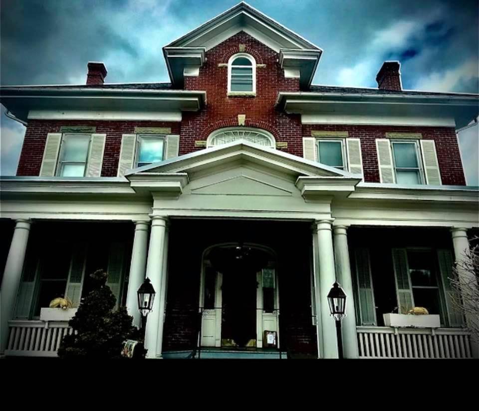 Historic 1912 Hoover House Bed And Breakfast Waynesboro Esterno foto